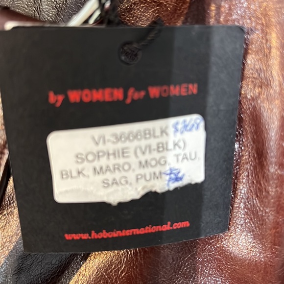 Hobo brand bag with double zipper and large center compartment - Picture 4 of 4